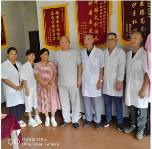 民族的 精 英  人民的楷模 2025年“中国妈妈爱心联盟”成立23周年