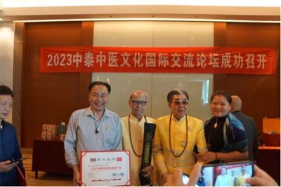 医者典范 精湛医术守护生命之光 ——陈德来