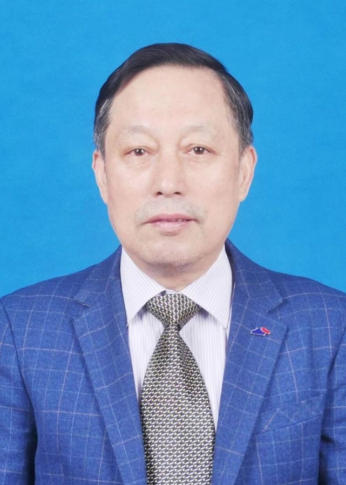 薪火传岐黄 仁心  济苍生 ——记基层名中医钱国锋的半世医路